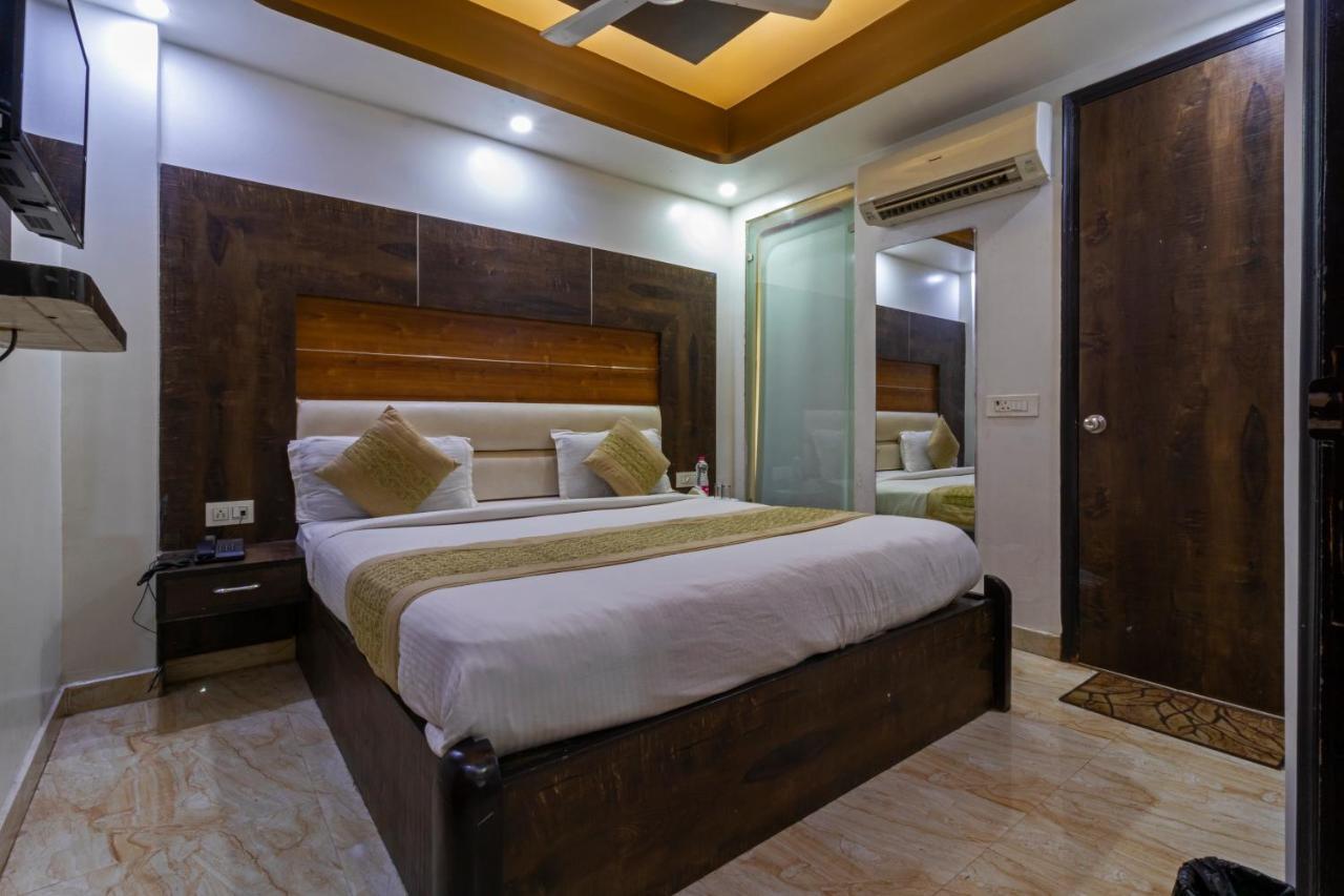 Hotel The Amour Dx Near Igi Airport Delhi นิวเดลี ภายนอก รูปภาพ