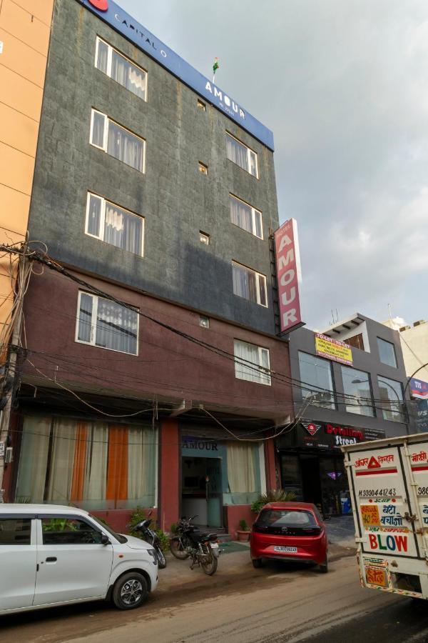 Hotel The Amour Dx Near Igi Airport Delhi นิวเดลี ภายนอก รูปภาพ
